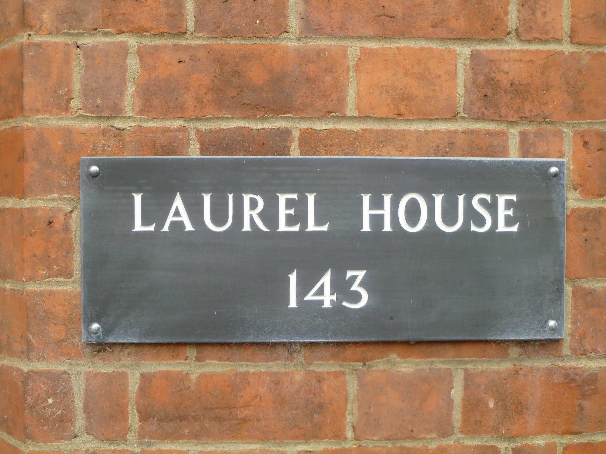 Laurel House Acomodação com café da manhã Cheltenham Exterior foto